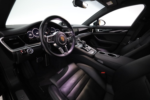 Porsche Panamera vaihtoauto