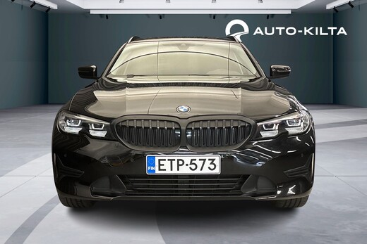 BMW 320 vaihtoauto