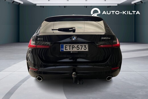 BMW 320 vaihtoauto
