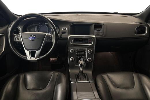 Volvo V60 Cross Country vaihtoauto