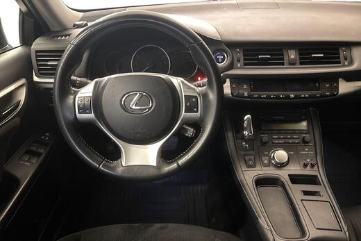 Lexus CT vaihtoauto