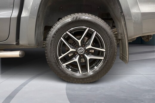 Volkswagen Amarok vaihtoauto
