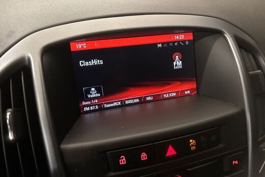 Opel Astra vaihtoauto