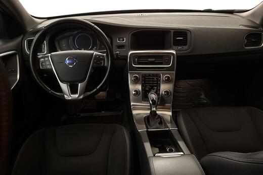 Volvo V60 Cross Country vaihtoauto