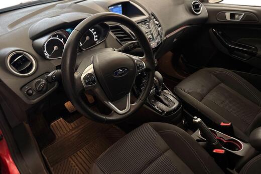Ford Fiesta vaihtoauto