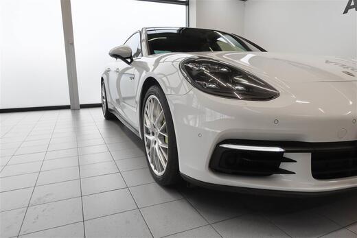 Porsche Panamera vaihtoauto
