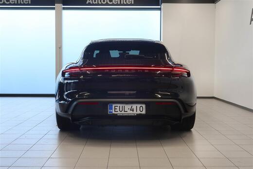 Porsche Taycan vaihtoauto