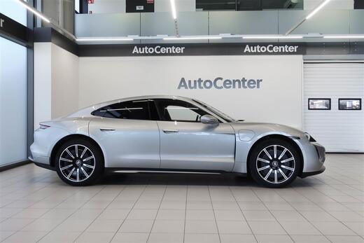 Porsche Taycan vaihtoauto