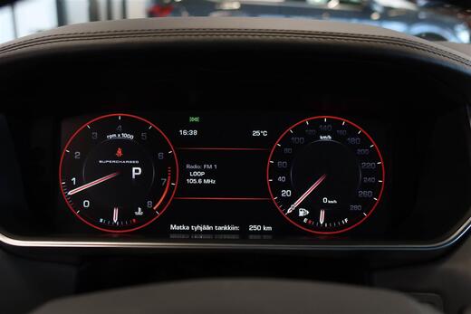 Land Rover Range Rover Sport vaihtoauto