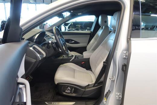 Jaguar E-PACE vaihtoauto