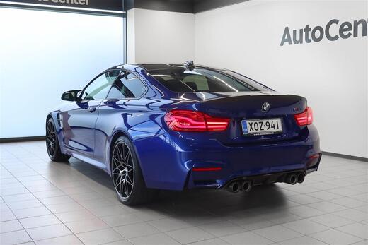 BMW M4 vaihtoauto