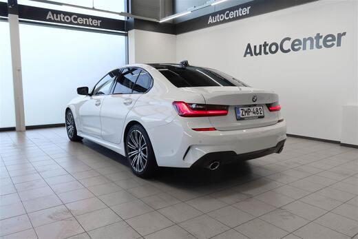 BMW 330 vaihtoauto