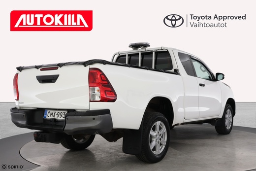 Toyota Hilux vaihtoauto