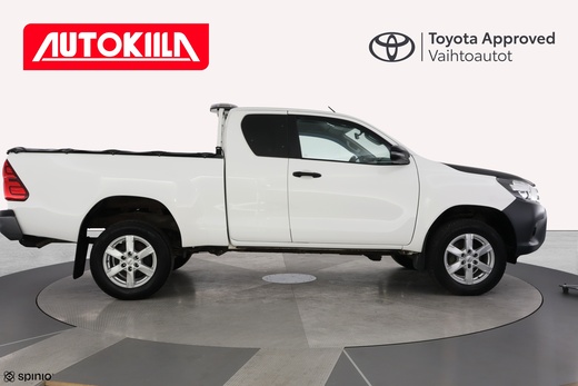 Toyota Hilux vaihtoauto