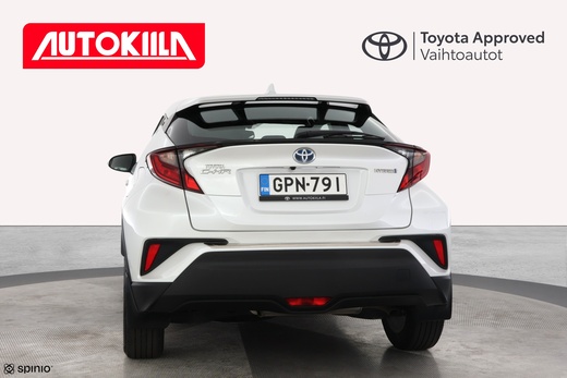 Toyota C-HR vaihtoauto