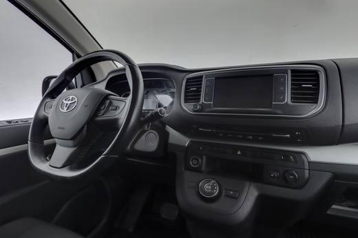 Toyota Proace Verso vaihtoauto