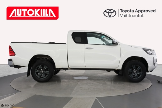 Toyota Hilux vaihtoauto