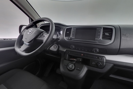 Toyota Proace Verso vaihtoauto