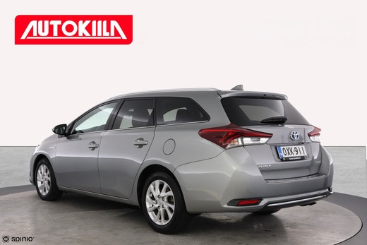 Toyota Auris vaihtoauto