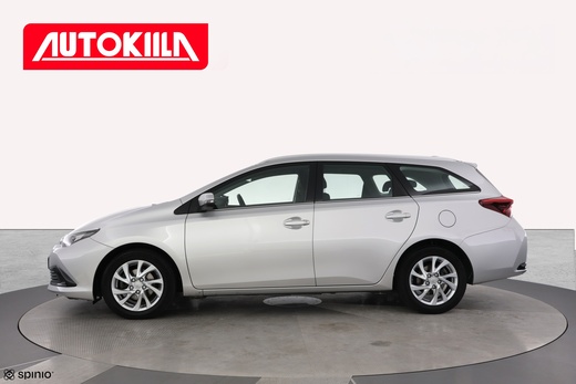 Toyota Auris vaihtoauto