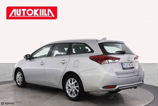 Toyota Auris vaihtoauto
