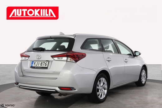 Toyota Auris vaihtoauto