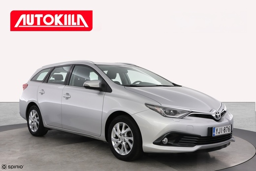 Toyota Auris vaihtoauto