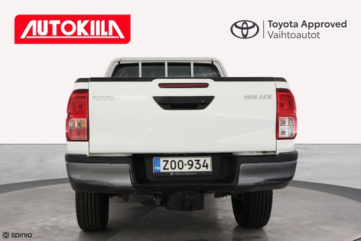 Toyota Hilux vaihtoauto