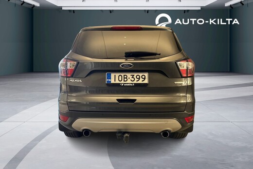 Ford Kuga vaihtoauto