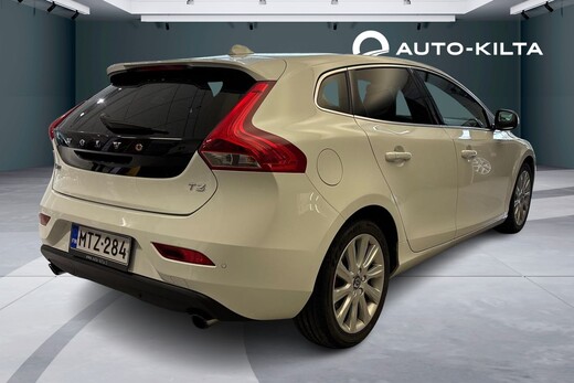 Volvo V40 vaihtoauto