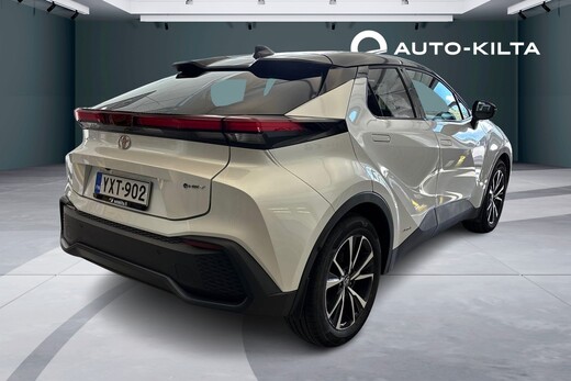 Toyota C-HR vaihtoauto