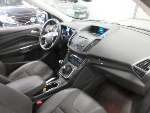 Ford Kuga vaihtoauto