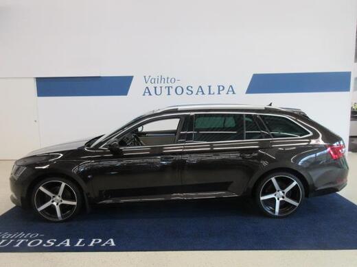 Skoda Superb vaihtoauto