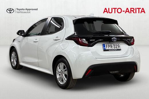 Toyota Yaris vaihtoauto