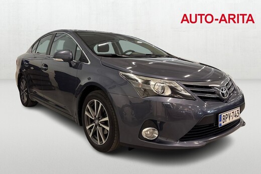 Toyota Avensis vaihtoauto