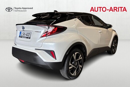 Toyota C-HR vaihtoauto