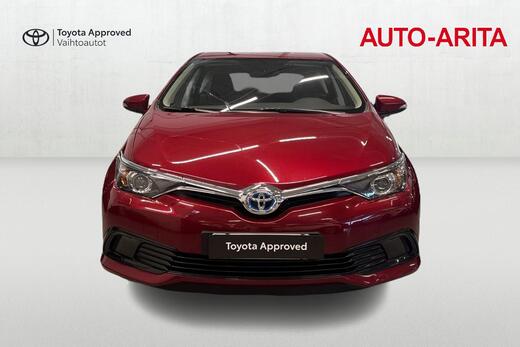 Toyota Auris vaihtoauto
