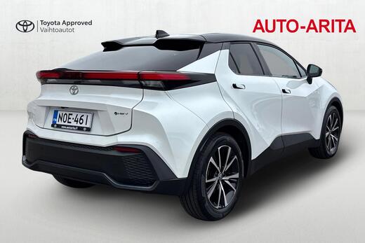 Toyota C-HR vaihtoauto