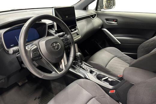 Toyota Corolla Cross vaihtoauto