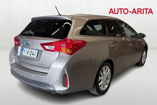 Toyota Auris vaihtoauto