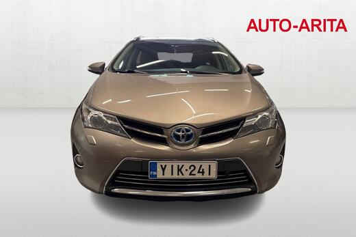 Toyota Auris vaihtoauto