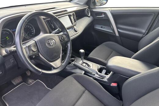 Toyota RAV4 vaihtoauto