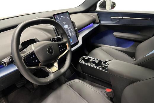 Volvo EX30 vaihtoauto