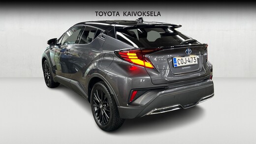 Toyota C-HR vaihtoauto