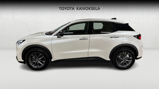 Lexus LBX vaihtoauto