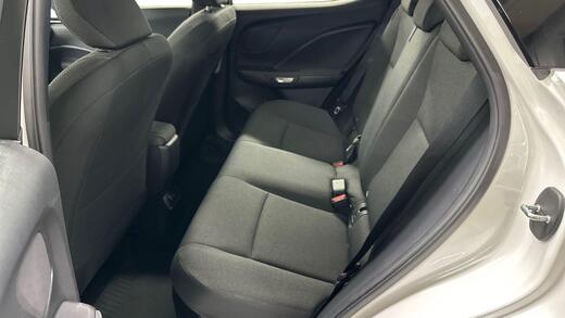 Lexus LBX vaihtoauto