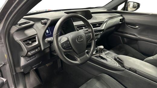Lexus UX vaihtoauto