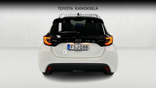 Toyota Yaris vaihtoauto