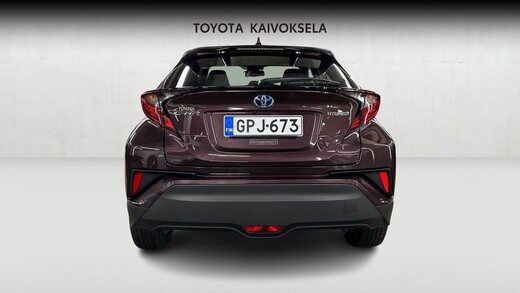 Toyota C-HR vaihtoauto