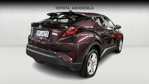 Toyota C-HR vaihtoauto